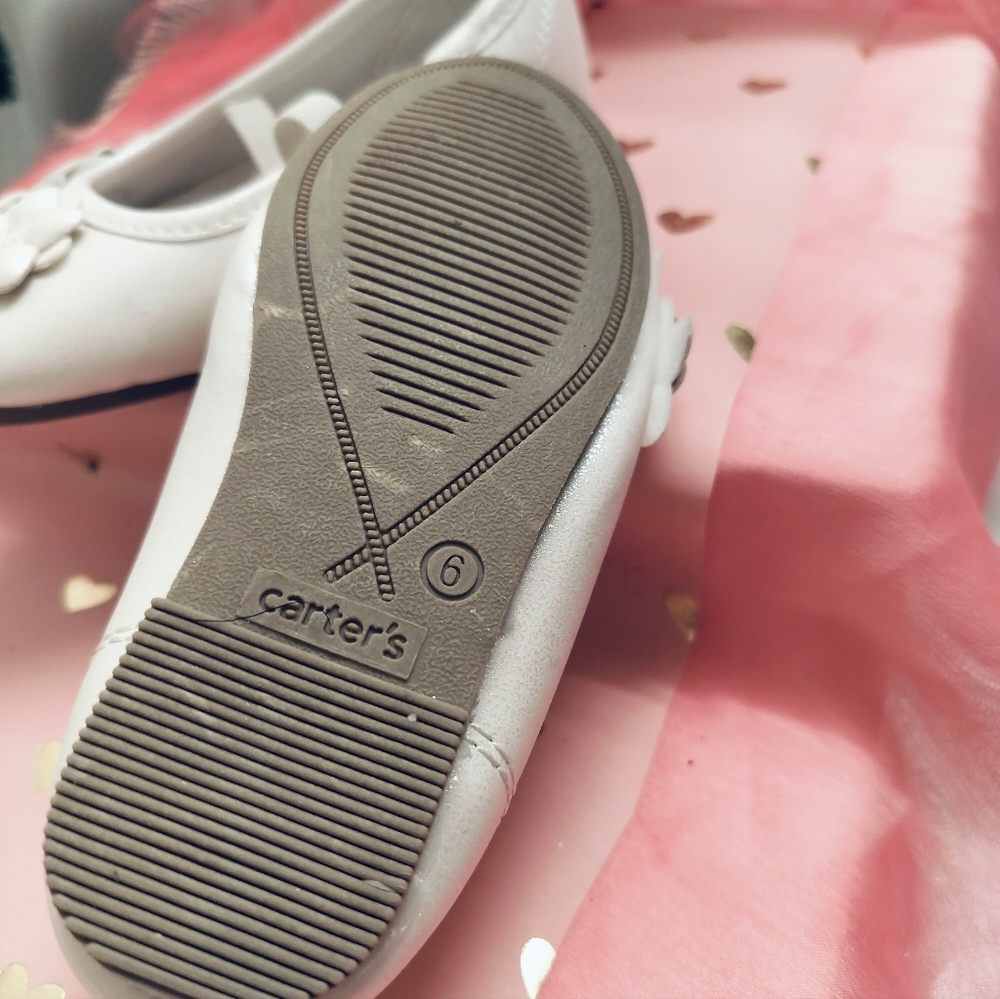 white toddlers shoes